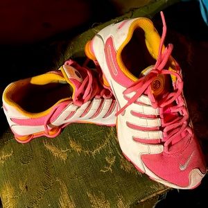 Womens Nike Shox